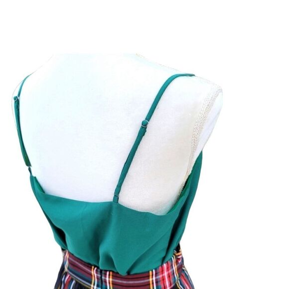 J.Crew v-neck cami top in green NWT 0 - Picture 6 of 7